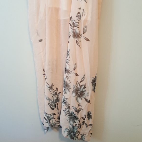 Tie neck pink floral summer dress by fashion Mia - Picture 2 of 6